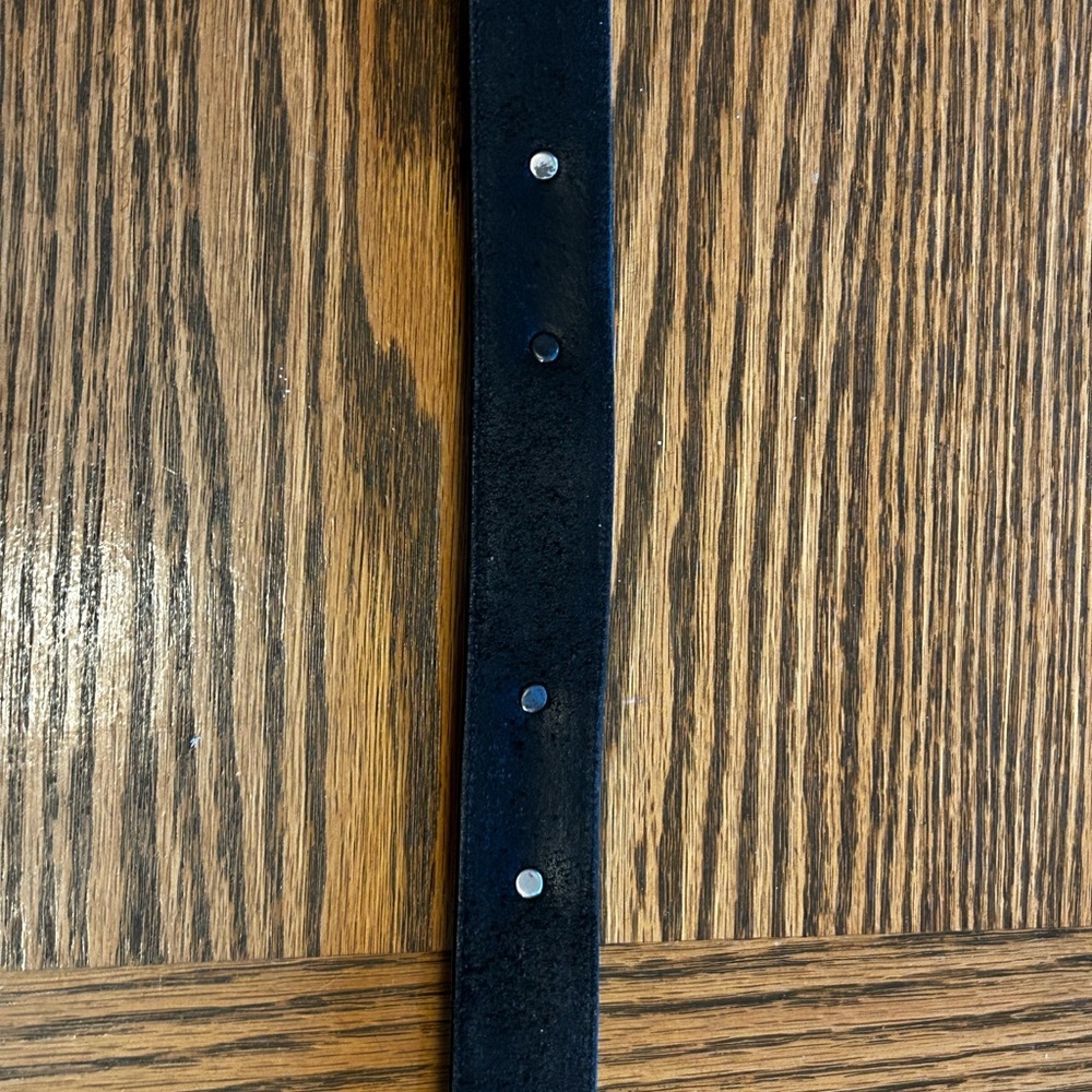 Onyx Women’s Vintage Midnight Black Leather Belt with Silver Details - Picture 7 of 11